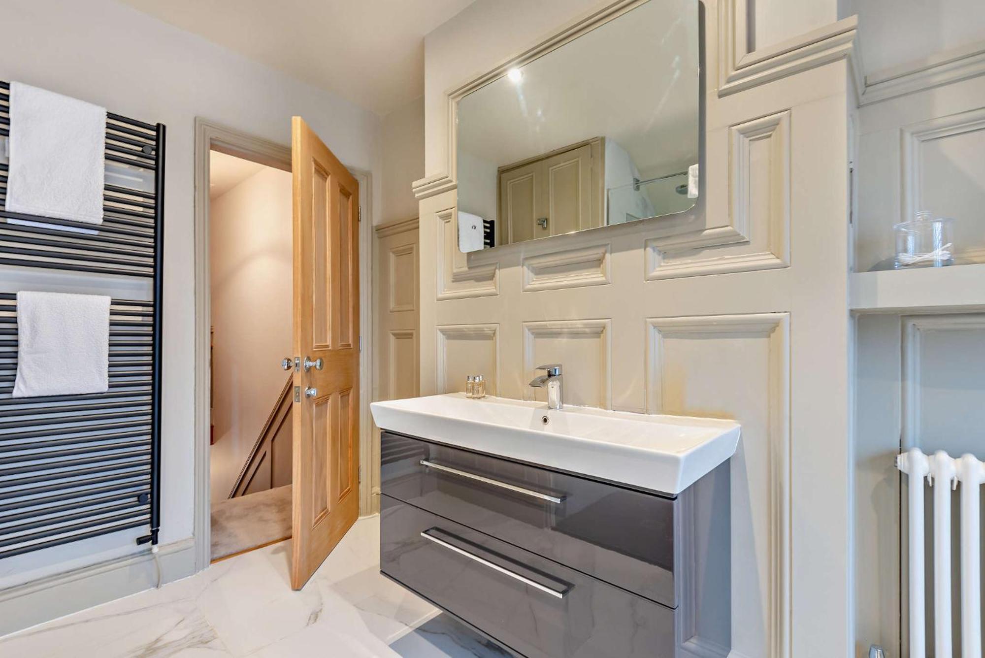 Вілла Shrewsbury Townhouse - Free Parking Екстер'єр фото